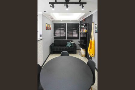 Apartamento à venda com 2 quartos, 48m² em Jardim Santa Teresinha, São Paulo