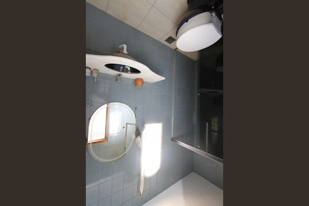 Casa à venda com 220m², 4 quartos e 2 vagasBanheiro do Quarto 4