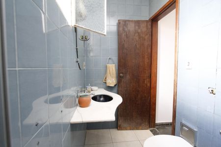Casa à venda com 220m², 4 quartos e 2 vagasBanheiro do Quarto 4