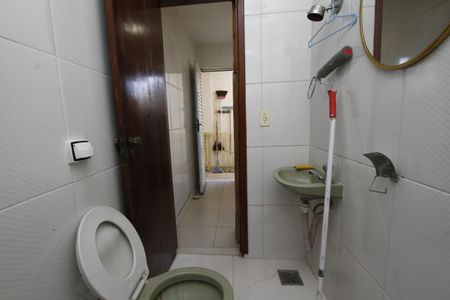 Casa à venda com 220m², 4 quartos e 2 vagasbanheiro 6