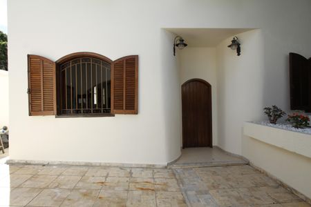 Casa à venda com 220m², 4 quartos e 2 vagasVaranda da Sala