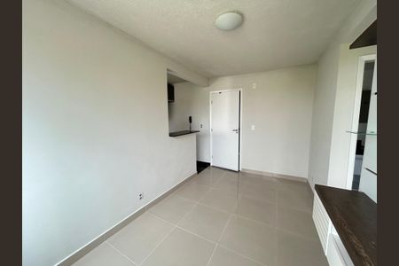 Sala de apartamento para alugar com 2 quartos, 43m² em Honório Gurgel, Rio de Janeiro