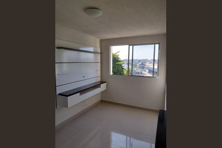 Sala de apartamento para alugar com 2 quartos, 43m² em Honório Gurgel, Rio de Janeiro