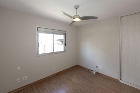 Apartamento à venda com 103m², 3 quartos e 3 vagasSuíte 1