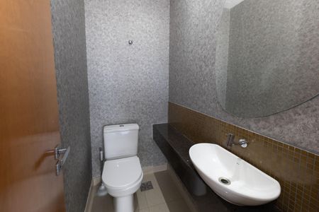 Apartamento à venda com 103m², 3 quartos e 3 vagasLavabo da Sala 1