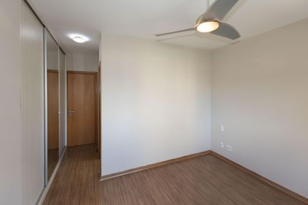 Apartamento à venda com 103m², 3 quartos e 3 vagasSuíte 1