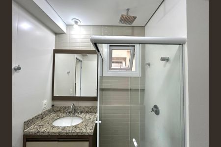 Banheiro  de kitnet/studio para alugar com 1 quarto, 42m² em Ribeirão da Ilha, Florianópolis