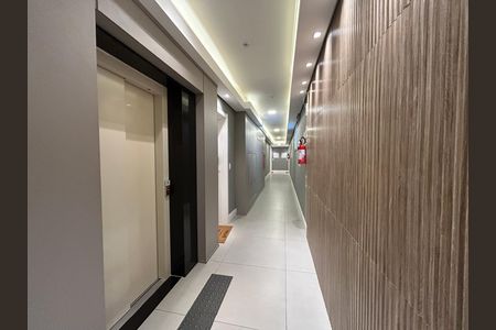 Studio para alugar com 42m², 1 quarto e 1 vagaElevador 