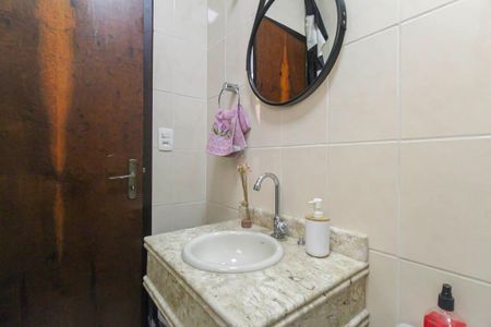 Casa à venda com 270m², 3 quartos e 4 vagas Casa à venda com 270m², 3 quartos e 4 vagasBanheiro de Serviço