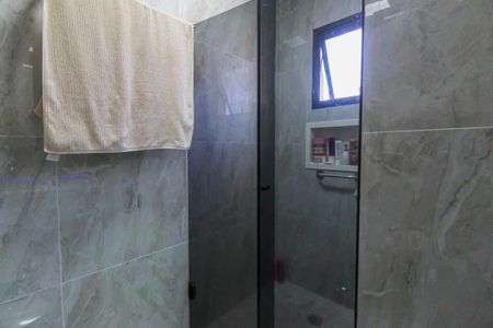 Casa à venda com 270m², 3 quartos e 4 vagas Casa à venda com 270m², 3 quartos e 4 vagasBanheiro