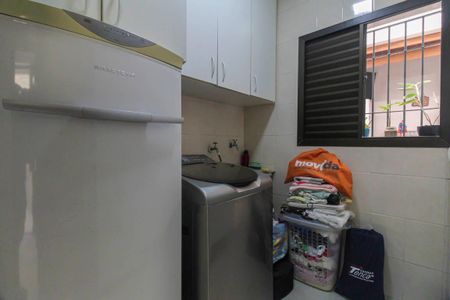 Casa à venda com 270m², 3 quartos e 4 vagas Casa à venda com 270m², 3 quartos e 4 vagasÁrea de Serviço