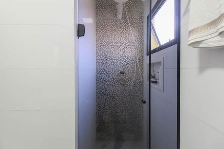Casa à venda com 270m², 3 quartos e 4 vagas Casa à venda com 270m², 3 quartos e 4 vagasBanheiro da Suíte