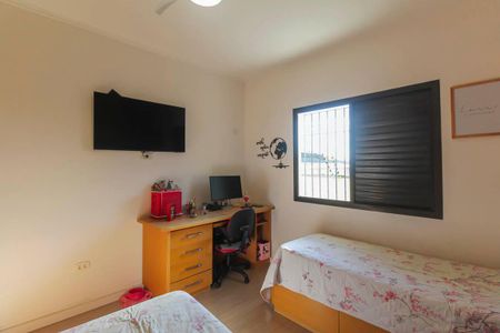 Casa à venda com 270m², 3 quartos e 4 vagas Casa à venda com 270m², 3 quartos e 4 vagasQuarto 1
