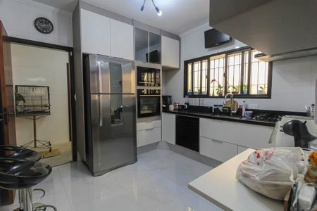 Casa à venda com 270m², 3 quartos e 4 vagas Casa à venda com 270m², 3 quartos e 4 vagasCozinha