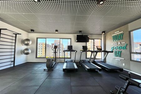 Apartamento para alugar com 30m², 1 quarto e sem vaga Apartamento para alugar com 30m², 1 quarto e sem vagaÁrea comum - Academia