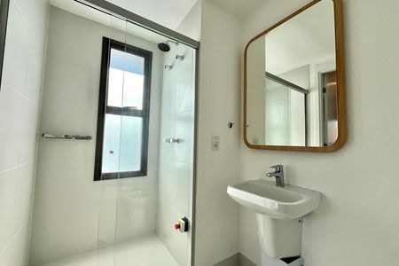 Apartamento para alugar com 30m², 1 quarto e sem vaga Apartamento para alugar com 30m², 1 quarto e sem vagaBanheiro da Suíte