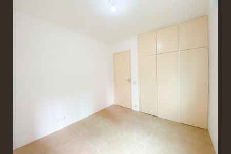 Apartamento à venda com 82m², 4 quartos e 2 vagasQuarto 3