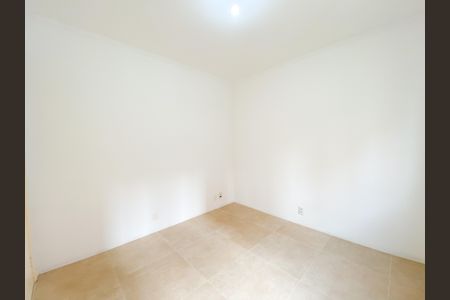 Apartamento à venda com 82m², 4 quartos e 2 vagasQuarto 4