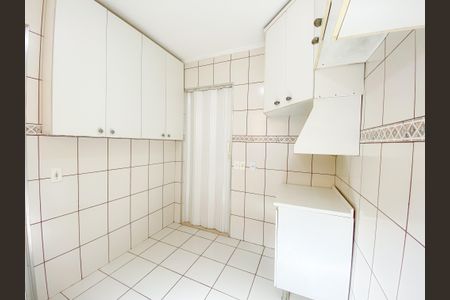 Apartamento à venda com 82m², 4 quartos e 2 vagasCozinha