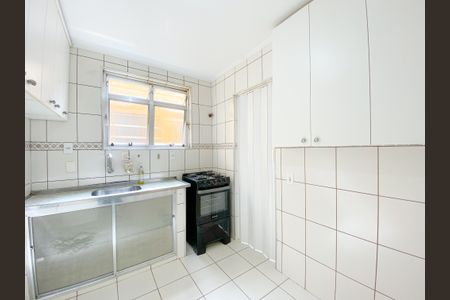 Apartamento à venda com 82m², 4 quartos e 2 vagasCozinha