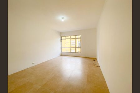 Apartamento à venda com 82m², 4 quartos e 2 vagasSala