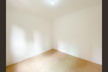 Apartamento à venda com 82m², 4 quartos e 2 vagasQuarto 3