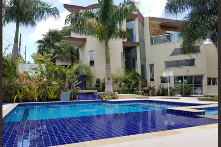 Casa para alugar com 800m², 4 quartos e 6 vagas Casa para alugar com 800m², 4 quartos e 6 vagasÁrea externa
