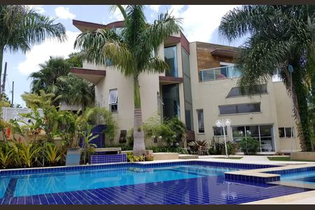 Casa para alugar com 800m², 4 quartos e 6 vagas Casa para alugar com 800m², 4 quartos e 6 vagasÁrea externa