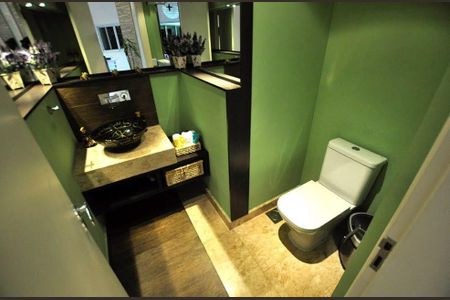 Casa para alugar com 800m², 4 quartos e 6 vagas Casa para alugar com 800m², 4 quartos e 6 vagasBanheiro