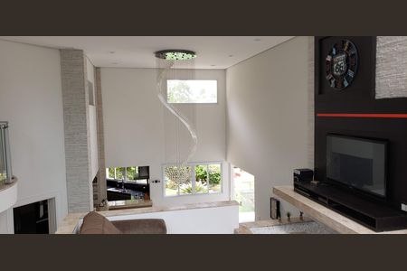 Casa para alugar com 800m², 4 quartos e 6 vagas Casa para alugar com 800m², 4 quartos e 6 vagasSala
