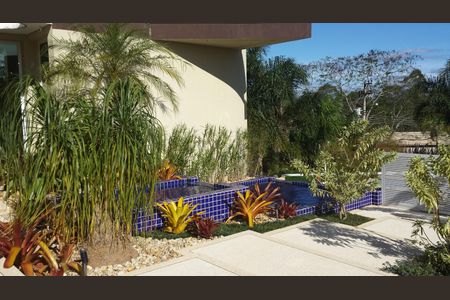 Casa para alugar com 800m², 4 quartos e 6 vagas Casa para alugar com 800m², 4 quartos e 6 vagasÁrea externa