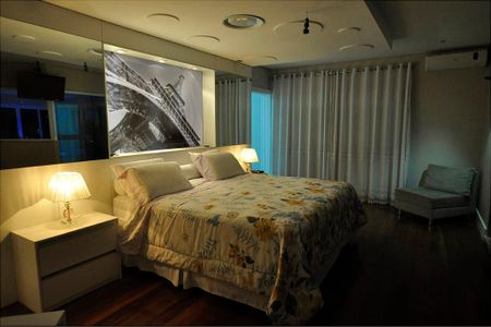 Casa para alugar com 800m², 4 quartos e 6 vagas Casa para alugar com 800m², 4 quartos e 6 vagasQuarto