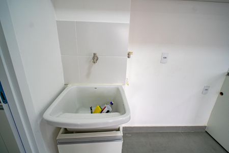 Apartamento para alugar com 37m², 1 quarto e sem vagaÁrea de Serviço