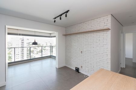 Sala de apartamento à venda com 2 quartos, 62m² em Campo Belo, São Paulo