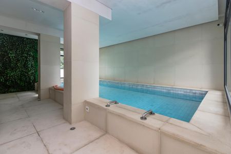 Apartamento à venda com 62m², 2 quartos e 1 vagaPiscina