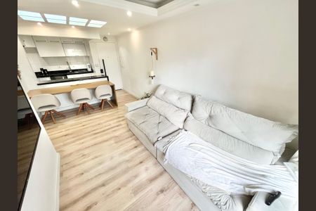 Apartamento à venda com 70m², 3 quartos e 2 vagasSala