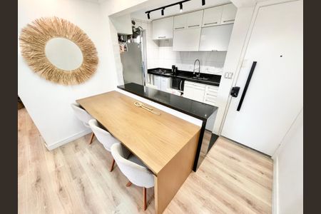 Apartamento à venda com 70m², 3 quartos e 2 vagasCozinha