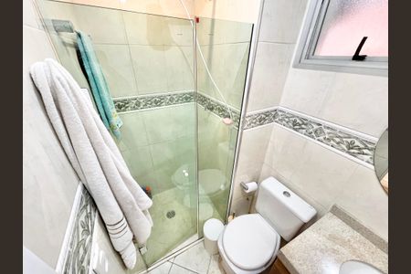 Apartamento à venda com 70m², 3 quartos e 2 vagasBanheiro