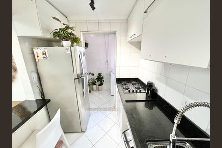 Apartamento à venda com 70m², 3 quartos e 2 vagasCozinha e Área de Serviço