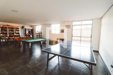 Apartamento à venda com 70m², 3 quartos e 2 vagasMercado - Sala de Jogos