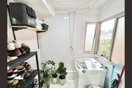 Apartamento à venda com 70m², 3 quartos e 2 vagasCozinha e Área de Serviço