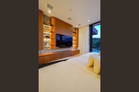 Sala  de casa de condomínio à venda com 1 quarto, 452m² em Colinas da Anhanguera, Santana de Parnaíba