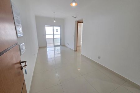 Sala de apartamento para alugar com 2 quartos, 70m² em Guilhermina, Praia Grande