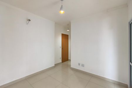 Apartamento para alugar com 70m², 2 quartos e 1 vagaSuite