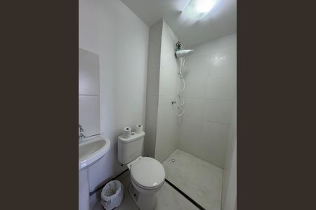 Banheiro de apartamento para alugar com 2 quartos, 36m² em Jaguaribe, Osasco