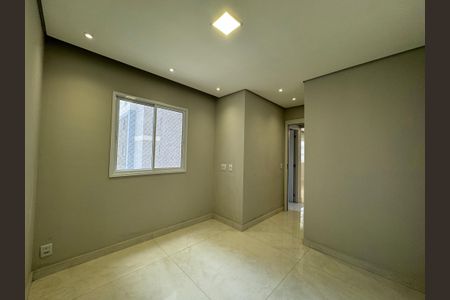 Quarto 2 de apartamento para alugar com 2 quartos, 36m² em Jaguaribe, Osasco