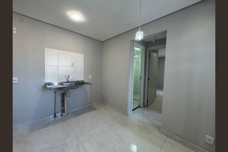 Apartamento para alugar com 36m², 2 quartos e 1 vagaSala/Cozinha