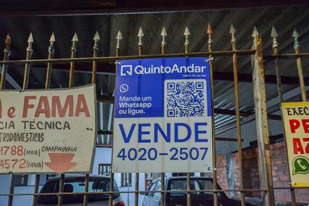 Casa à venda com 480m², 8 quartos e 8 vagasFachada