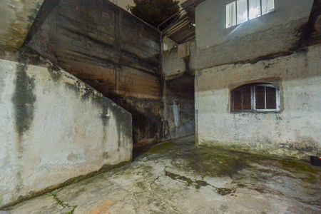 Casa à venda com 480m², 8 quartos e 8 vagasQuintal