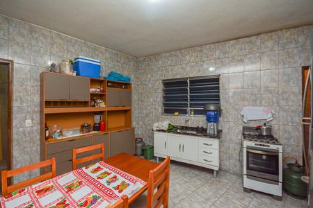 Casa à venda com 480m², 8 quartos e 8 vagasCozinha 4